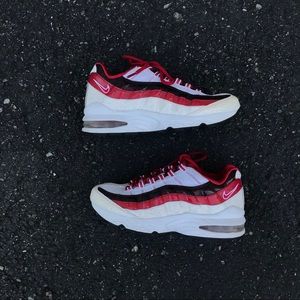 air max zero essentials